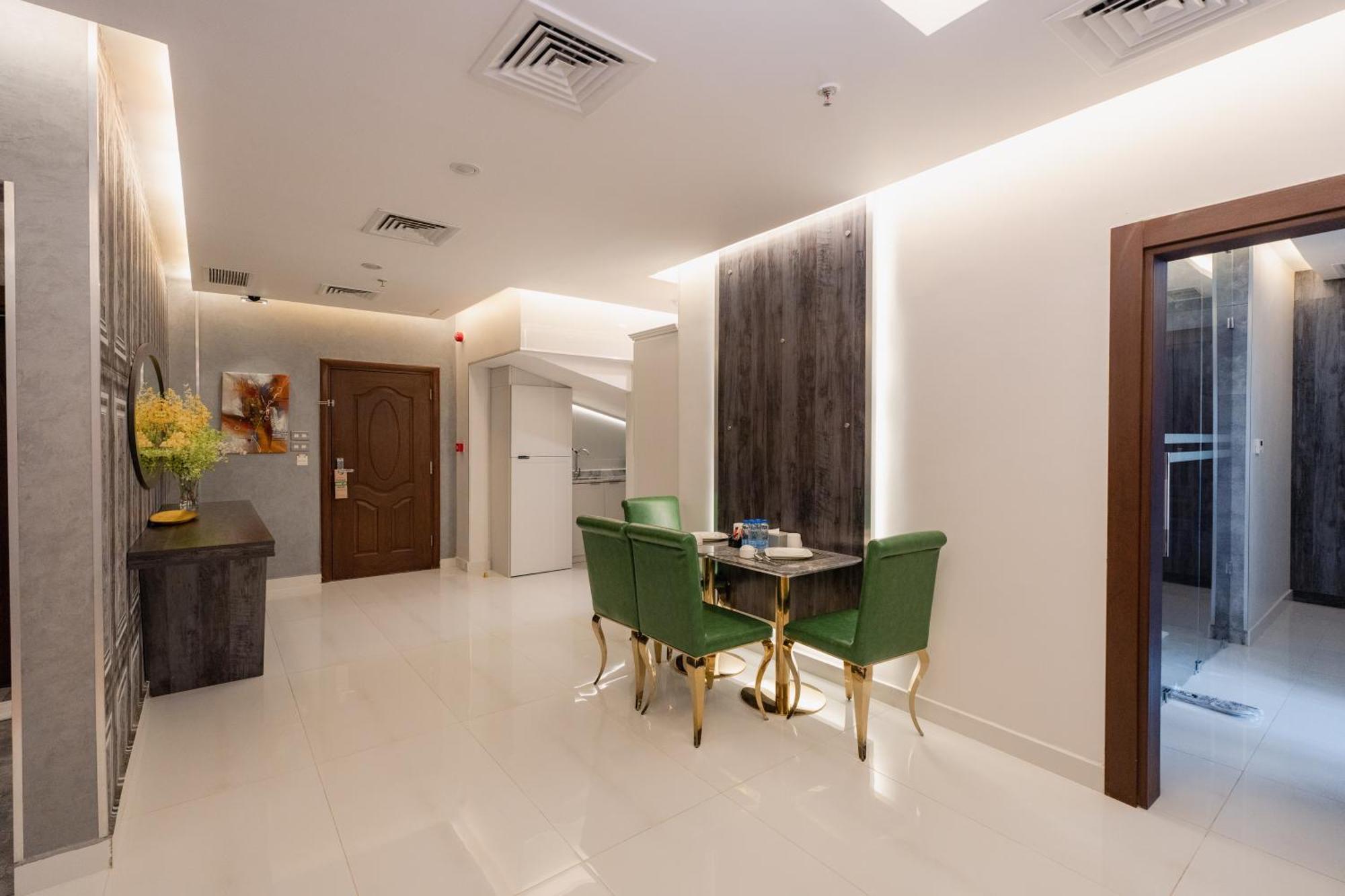 Wahaj Hotel Apartments 2 Kuwait City Exterior photo
